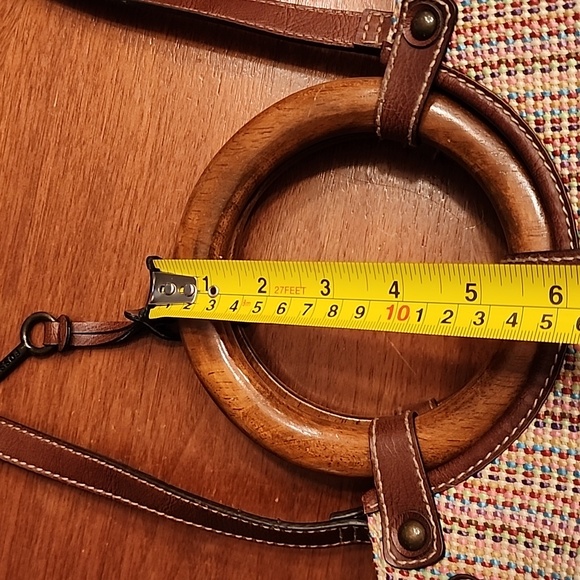 Fossil 1954 woven w wood handles satchel w crossbody strap. PERFECT CONDITION!! - Picture 5 of 9